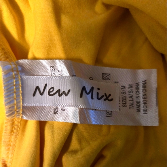 Love Poem NWT Yellow Women's Shorts S/M - Picture 6 of 8